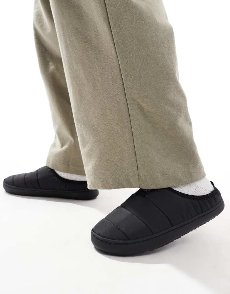 Jack & Jones Jack & Jones padded mule slipper in black 4