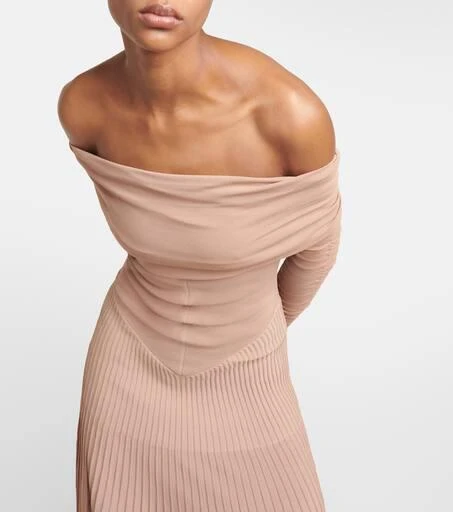 Khaite Rebecca off-shoulder maxi dress 5
