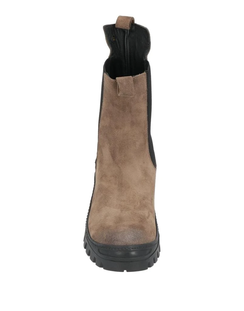 1725.A Ankle boot 4