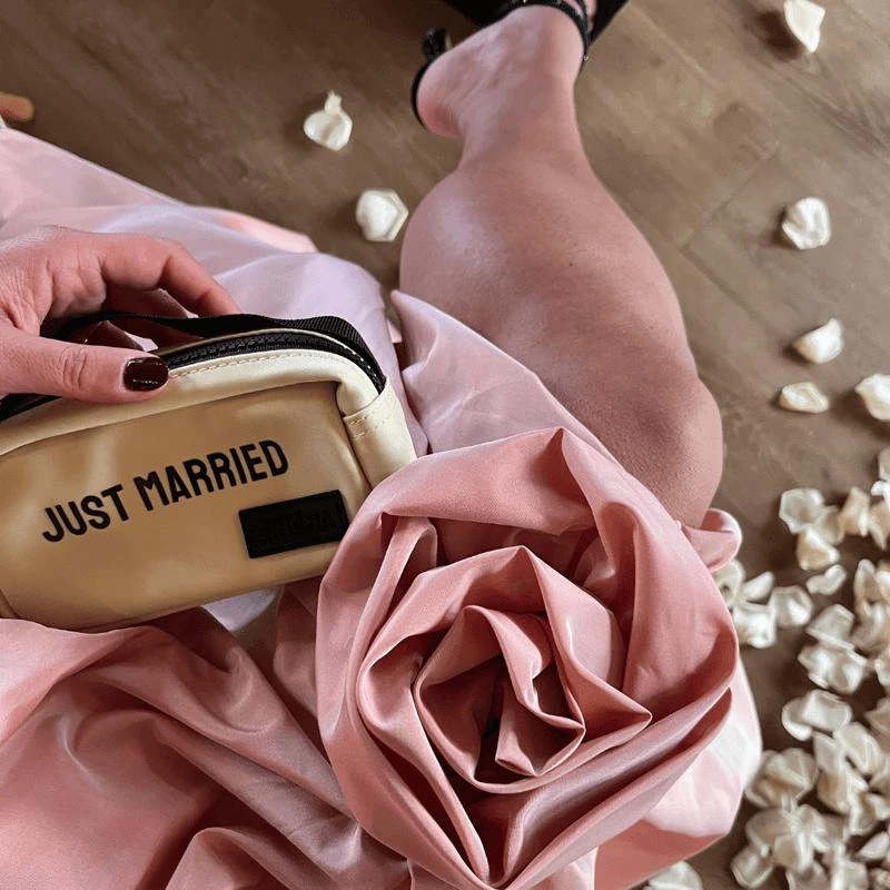 Cincha Travel The Belt Buddy Just Married Cream 2