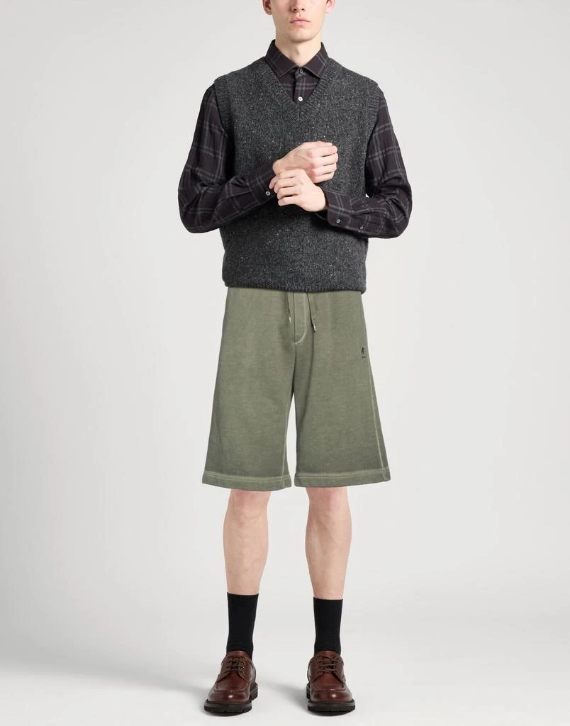 N°21 Shorts & Bermuda 2