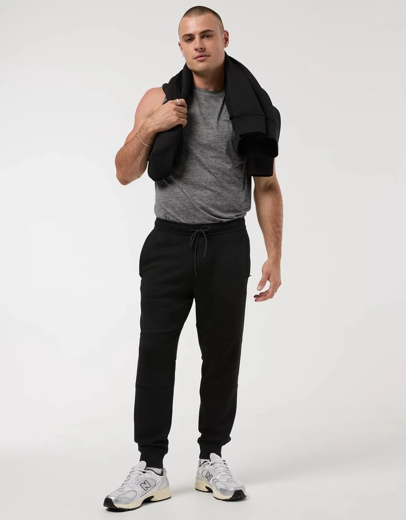 AE AE 24/7 Jogger 2