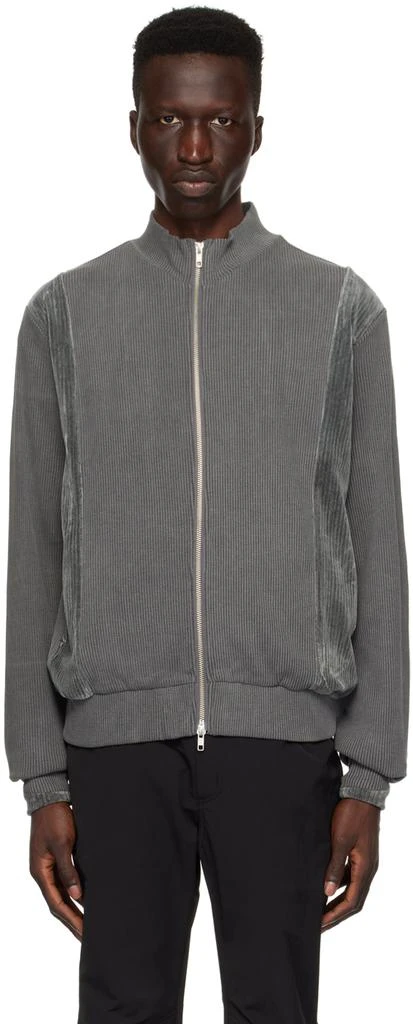 XLIM Gray EP.5 01 Sweater 1