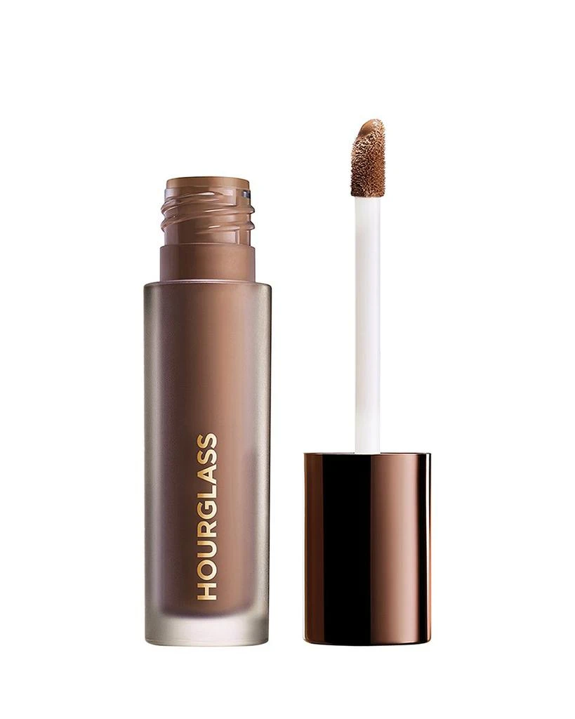 HOURGLASS Veil™ Retouching Fluid 1