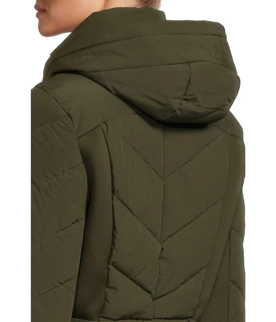 Michael Kors Chevron w/ Belt A421509B74 4