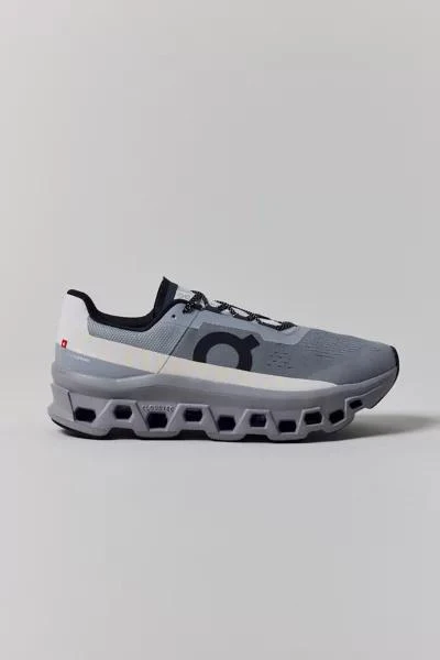 On On Men's Cloudmonster Sneaker 3