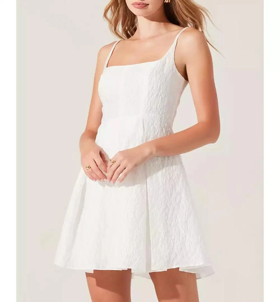 ASTR Women's Ellie Jacquard Fit & Flare Dress 3