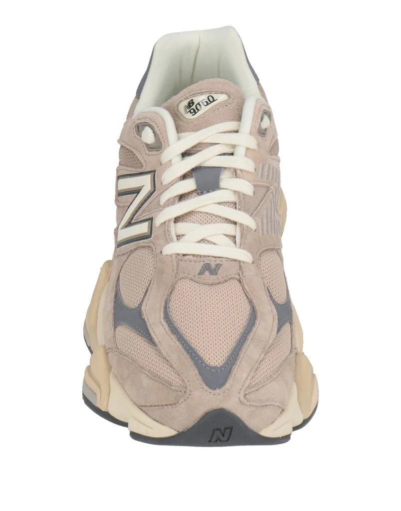 New Balance Sneakers 4