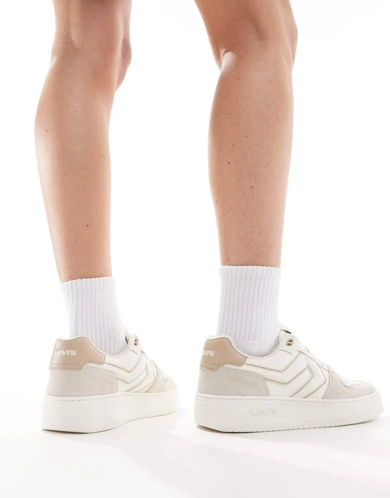 Levi's Levi's Glide L chunky trainers with patch logo in beige 3