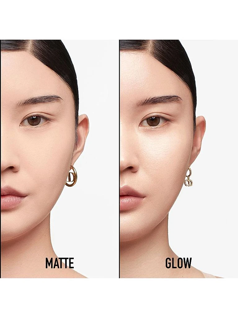 Dior Forever Skin Glow Hydrating Foundation SPF 15 4