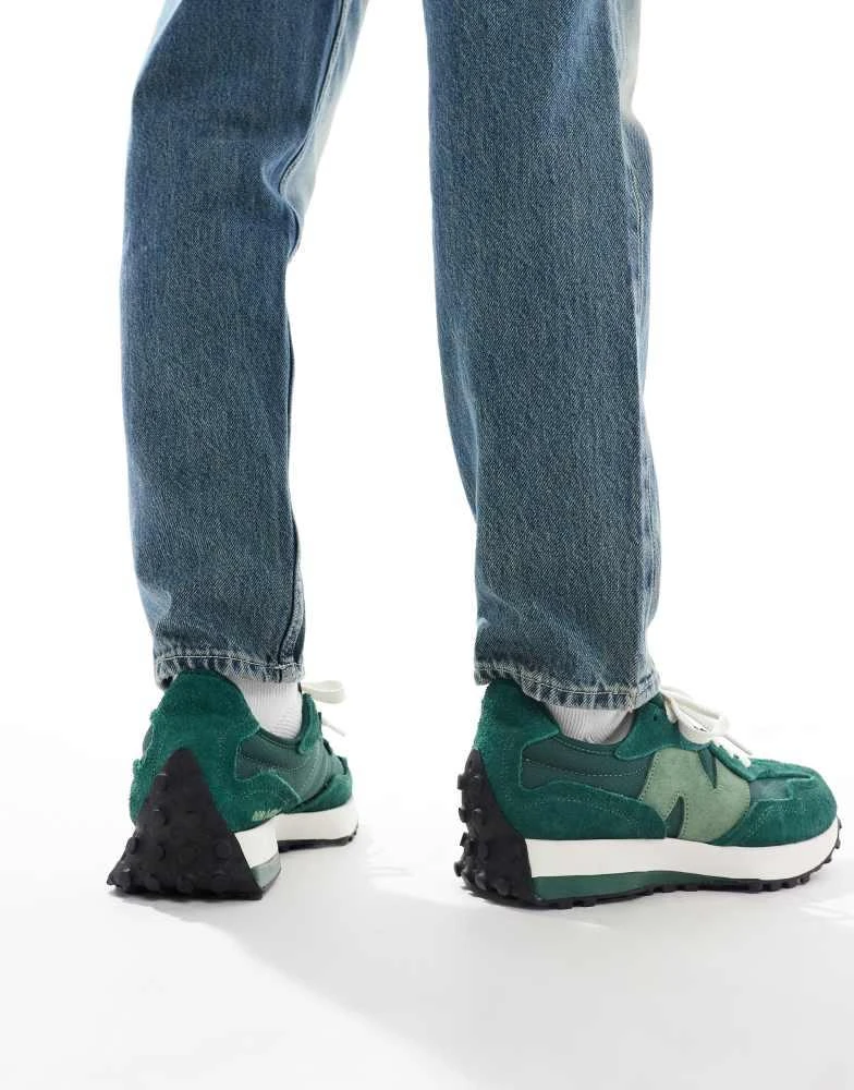 New Balance New Balance 327 trainers in dark green 3