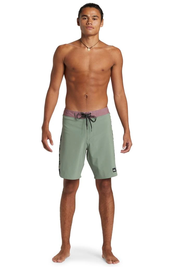 Quiksilver Surfsilk Arch Board Shorts 7