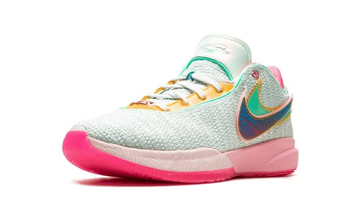 NIKE Nike LeBron 20 5