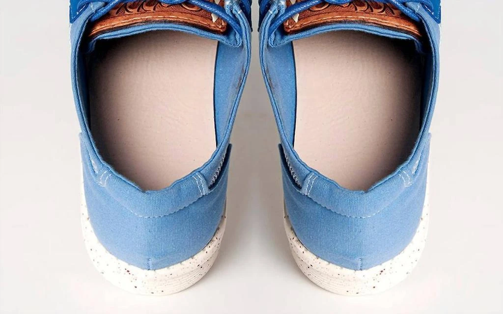 American Darling American Darling - Women
s Hand Tooled Moccasins