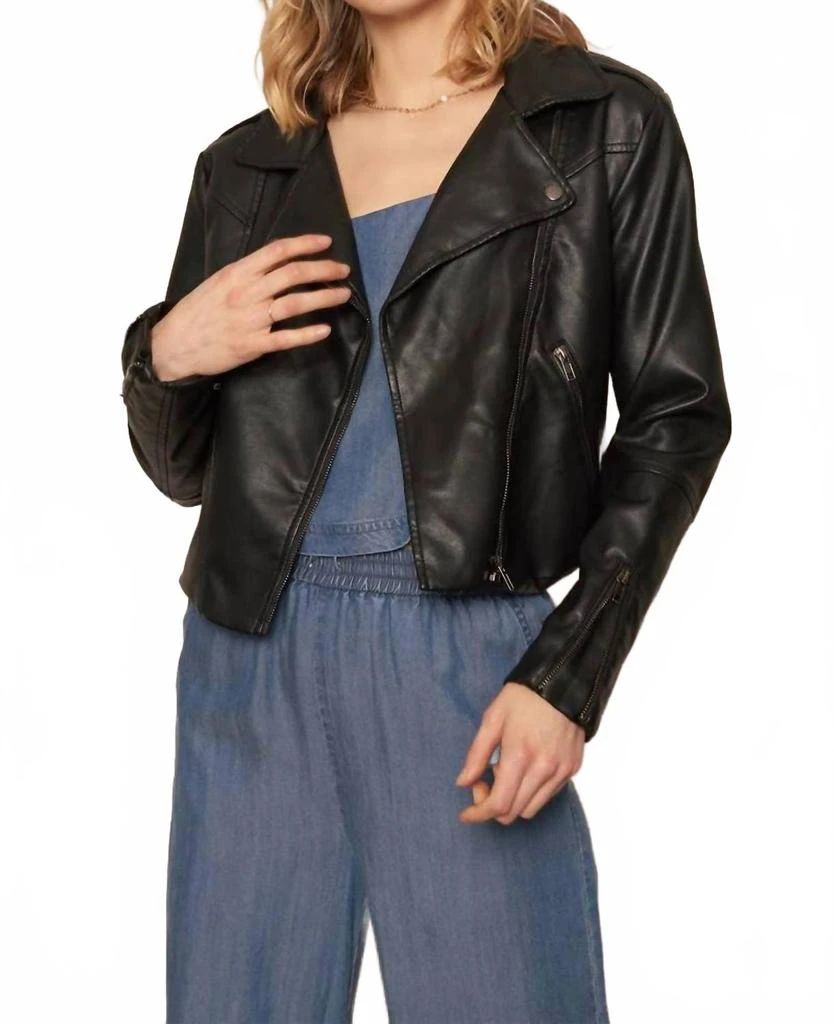 En Creme Vegan Leather Moto Jacket In Black