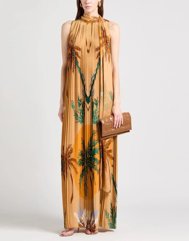 Raquel Diniz Long dress 2
