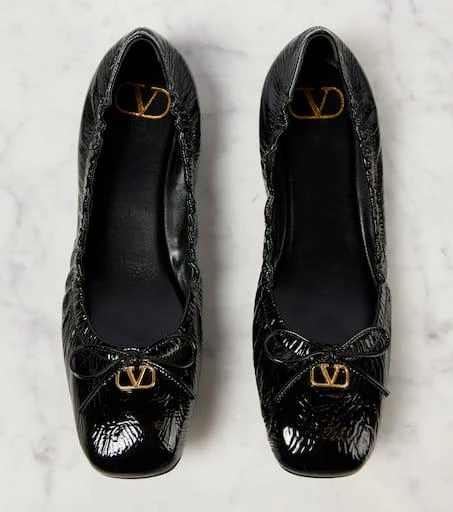 Valentino VLogo Signature patent leather ballet flats 6