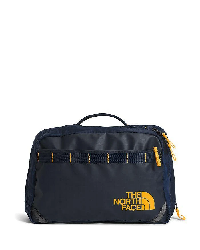 The North Face Base Camp Voyager Sling Bag 5