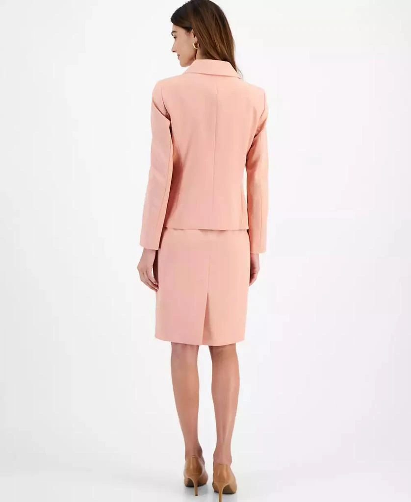 Le Suit Women
s Five-Button Skirt Suit, Regular 
Petite 2