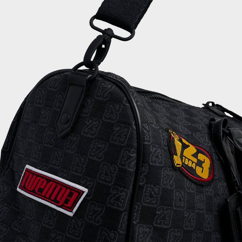 Jordan Jordan Monogram Medium Duffel Bag (25L) - Travel Bags