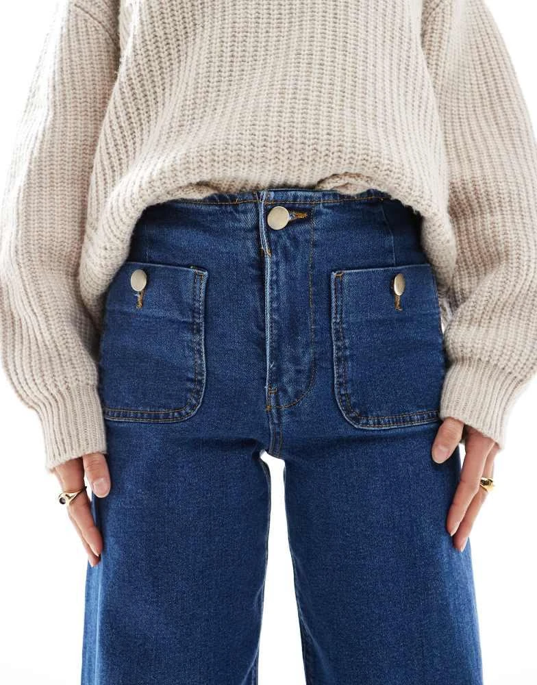 Stradivarius Stradivarius Petite D77 staight leg jean with button detail in dark wash 5