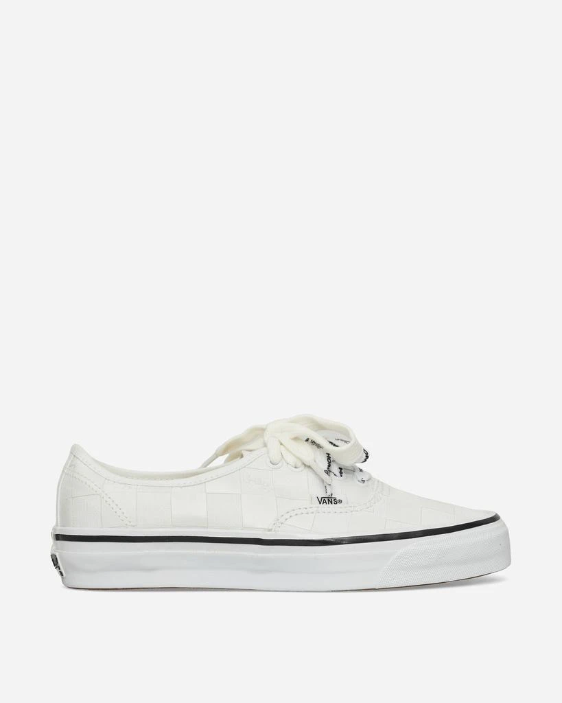 Vans HommeGirls Authentic 44 Sneakers Marshmallow 1