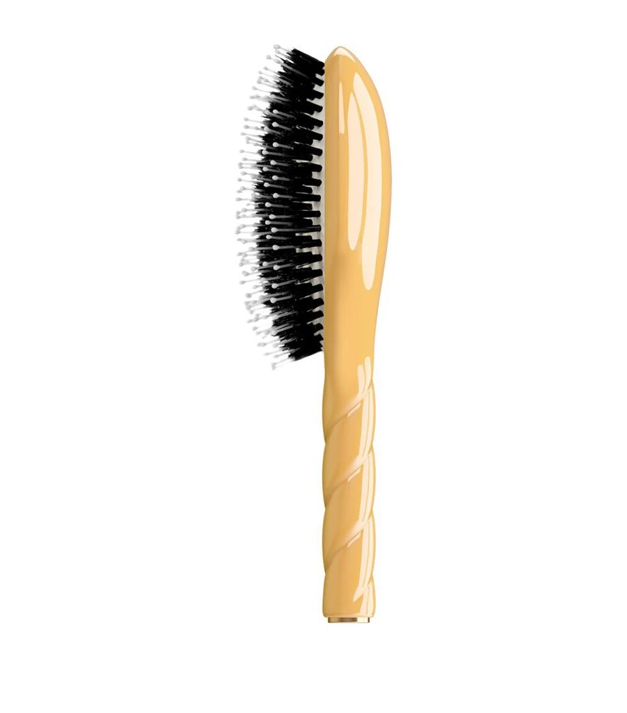la bonne brosse N.03 The Essential Soft Hair Brush 3