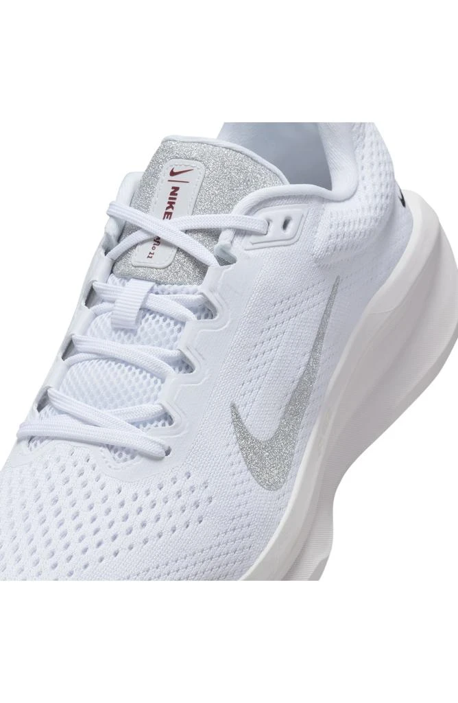 NIKE Air WinFlo 11 Road Running Shoe 8