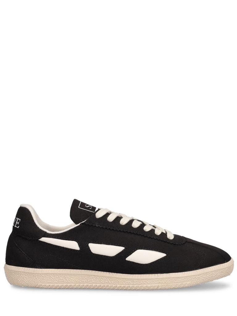 SAYE Modelo 
70 Vegan Black Sneakers