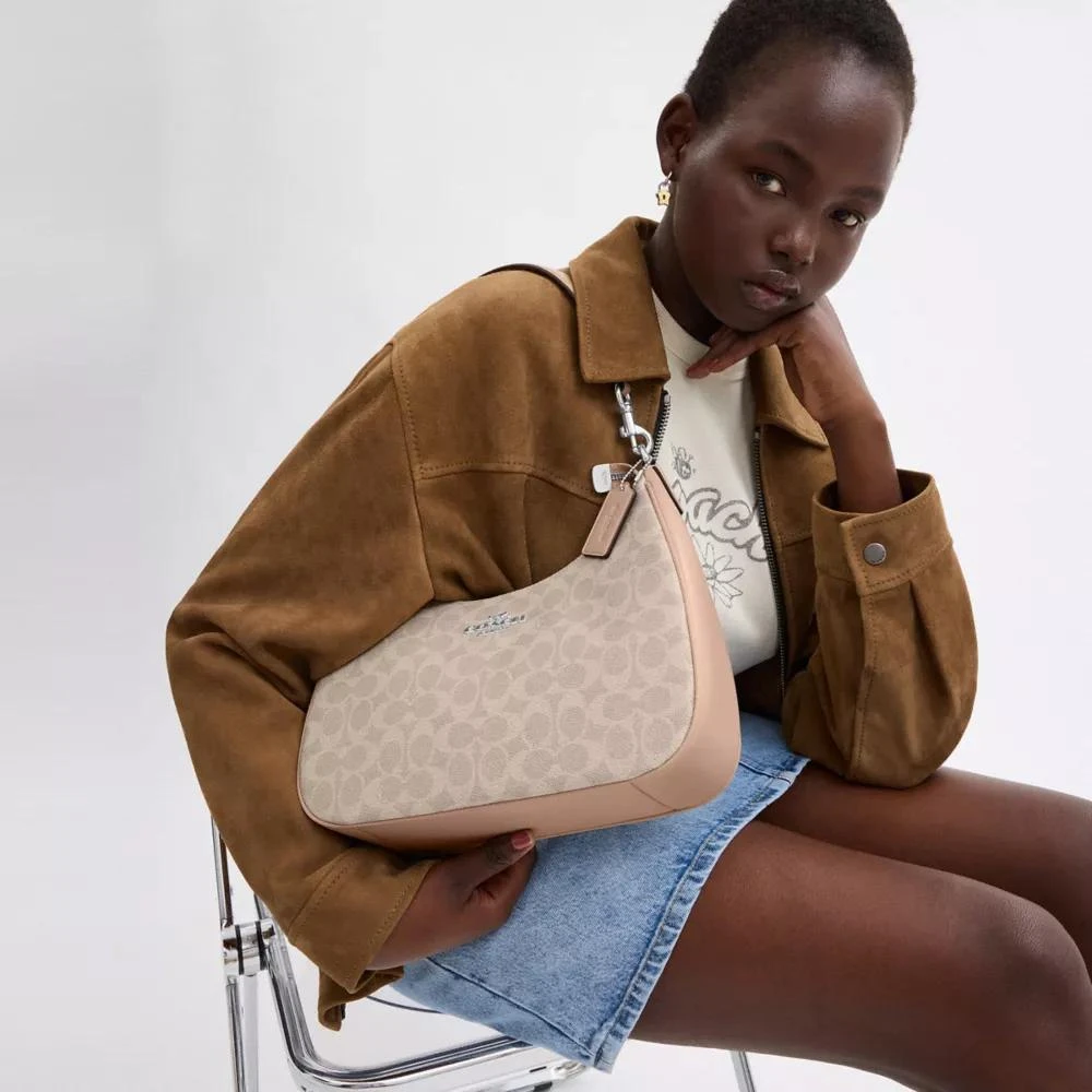 Coach Teri Hobo Bag In Signature Canvas 3