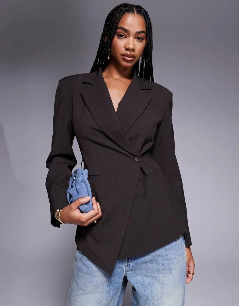 ASOS ASOS DESIGN tailored nipped waist blazer with cut away hem in chocolate 1