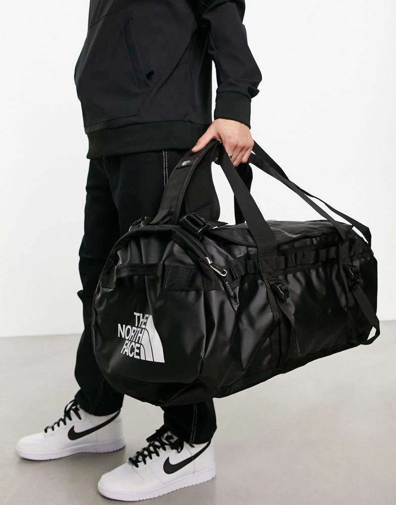 The North Face The North Face Base Camp medium 71l duffel bag in black 2