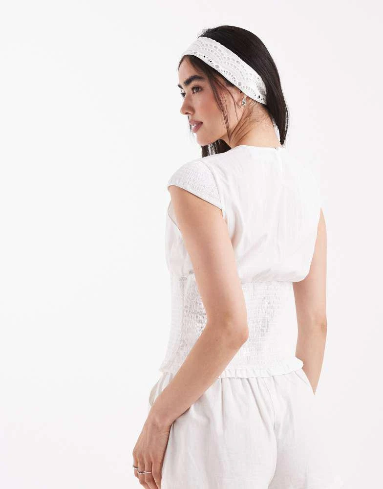 Daisy Street Daisy Street boho v neck short sleeve shirred top in white 4