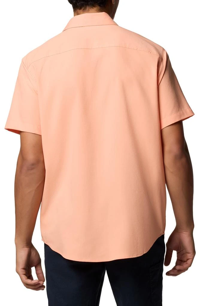 Columbia Red Eagle Lake Omni-Wick™ Short Sleeve Button-Up Shirt 2