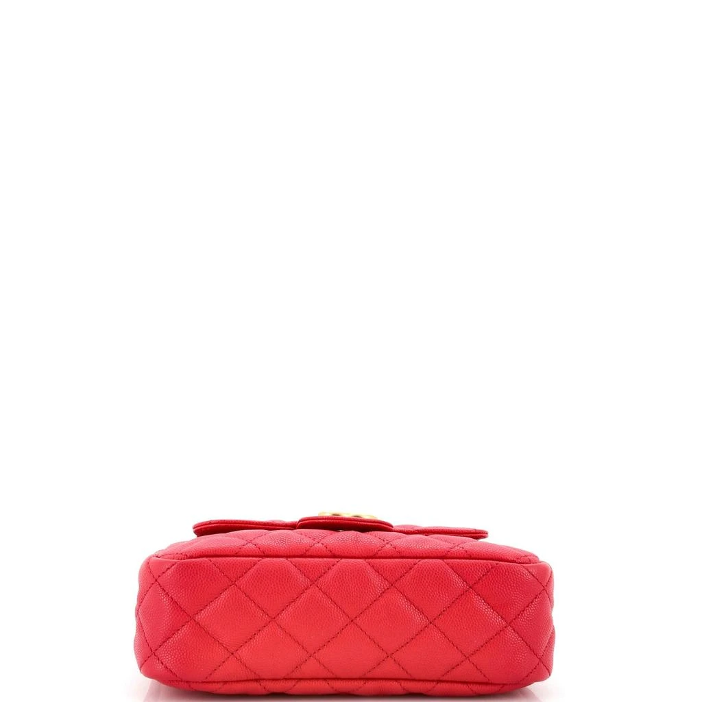 Chanel Wavy CC Hobo Quilted Caviar Small 5