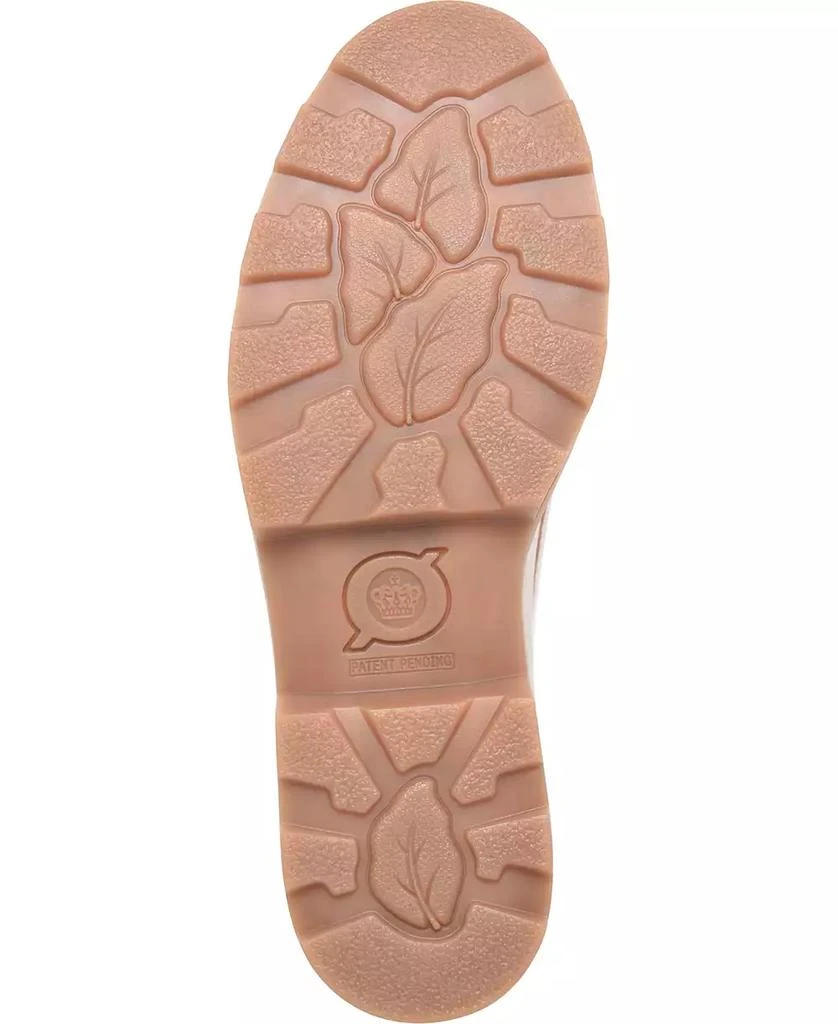 b.o.c. Women's Carrera Round Toe Loafer 5