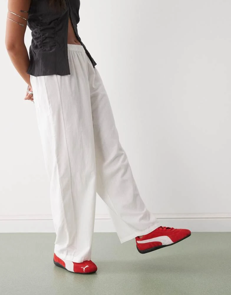 COLLUSION COLLUSION relaxed woven balloon pant with linen in white - WHITE 1