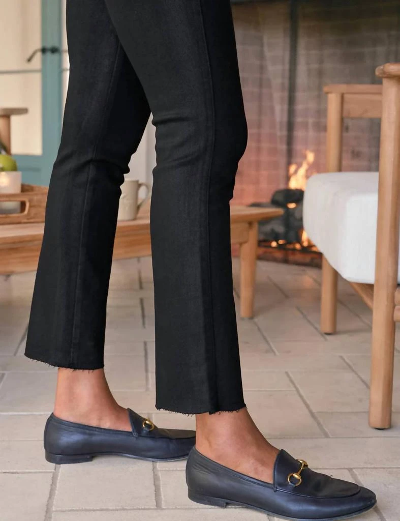 Frank 
Eileen Frank 
Eileen - Derry Illusion Pull-on Jean 3