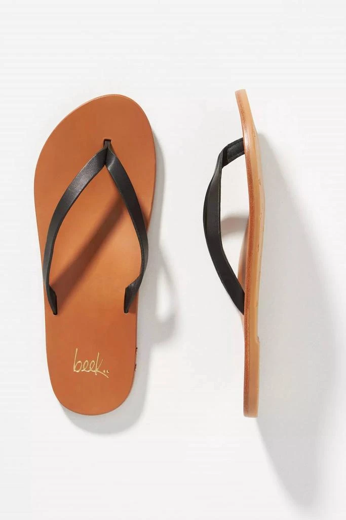 beek Women's Seabird Thong Sandal In Black/tan 1