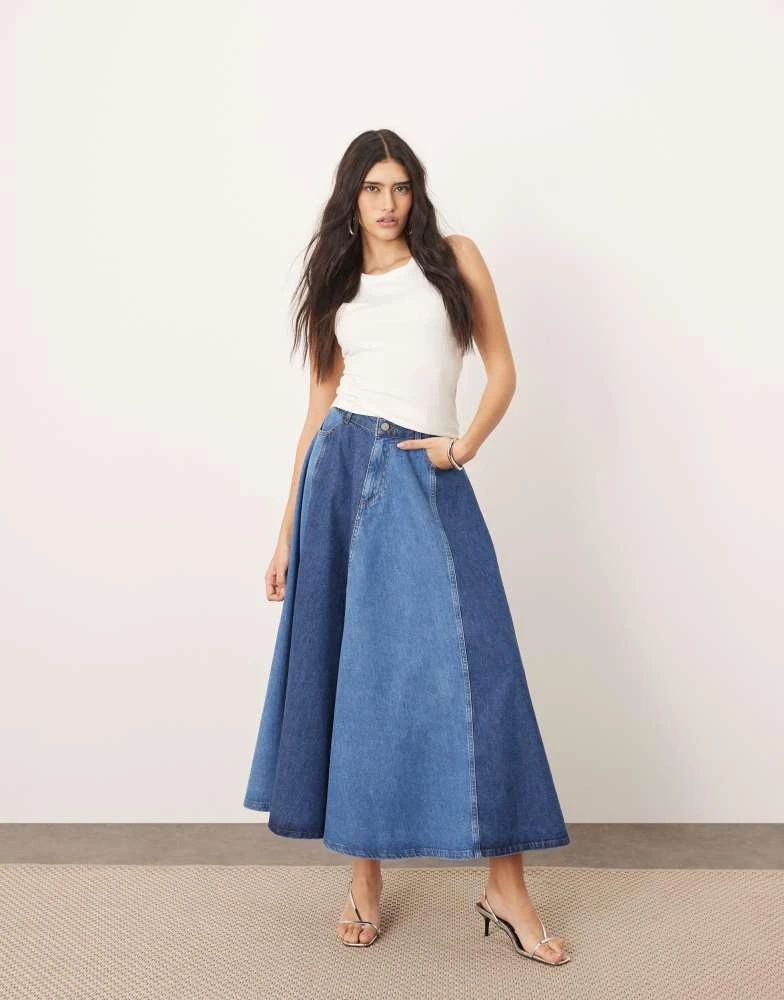ARRANGE ARRANGE denim panelled maxi skirt in blue two tone - MBLUE 1
