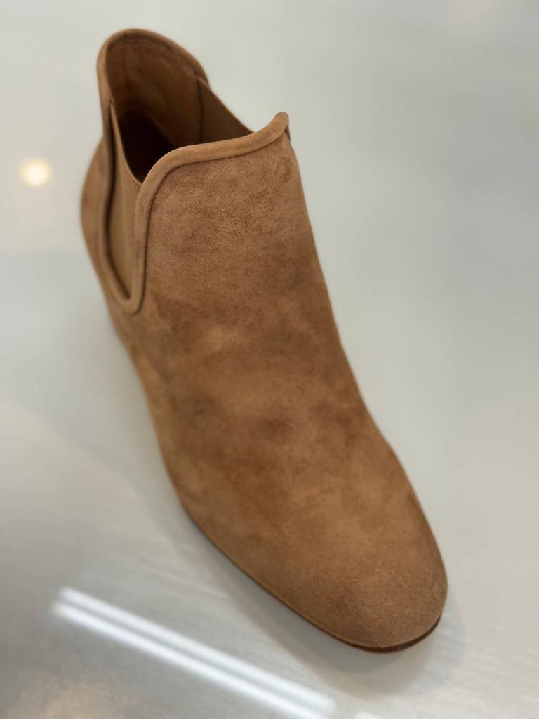 Pedro Garcia Pedro Garcia - Xiane Suede Chelsea Ankle Boot