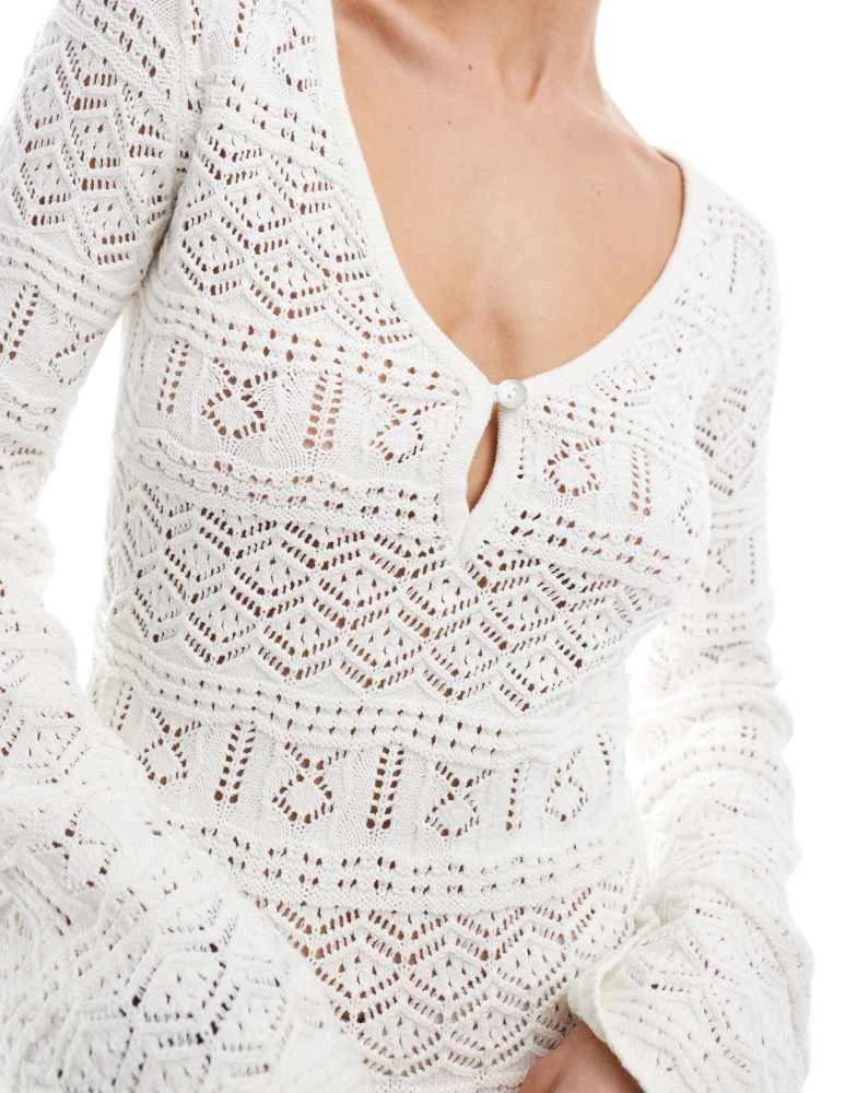 Bershka Bershka crochet keyhole detail mini dress in ecru - Dresses & Skirts - BeyondStyle Bershka Bershka crochet keyhole detail mini dress in ecru - Dresses & Skirts - BeyondStyle