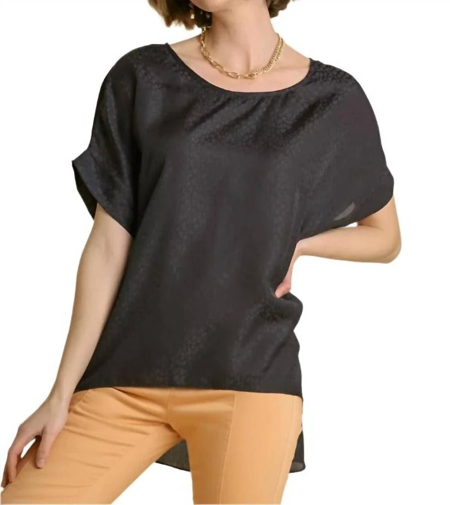 Umgee Umgee - Animal Jacquard Dolman Sleeve Top 1