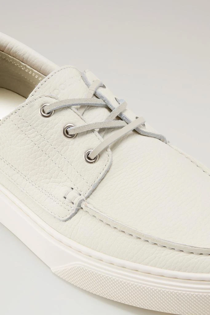 WO-FOOTWEAR Tumbled Leather Boat Shoes - Men - White 5