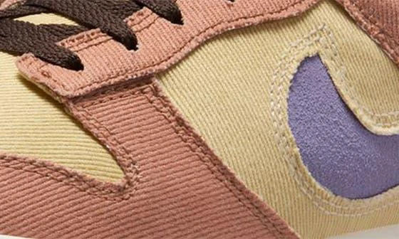 NIKE Dunk Low SE Basketball Sneaker 10