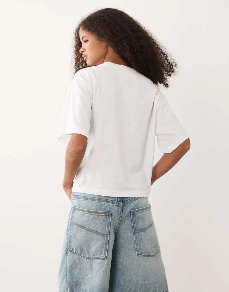 ASOS ASOS DESIGN fold over one shoulder in white 4