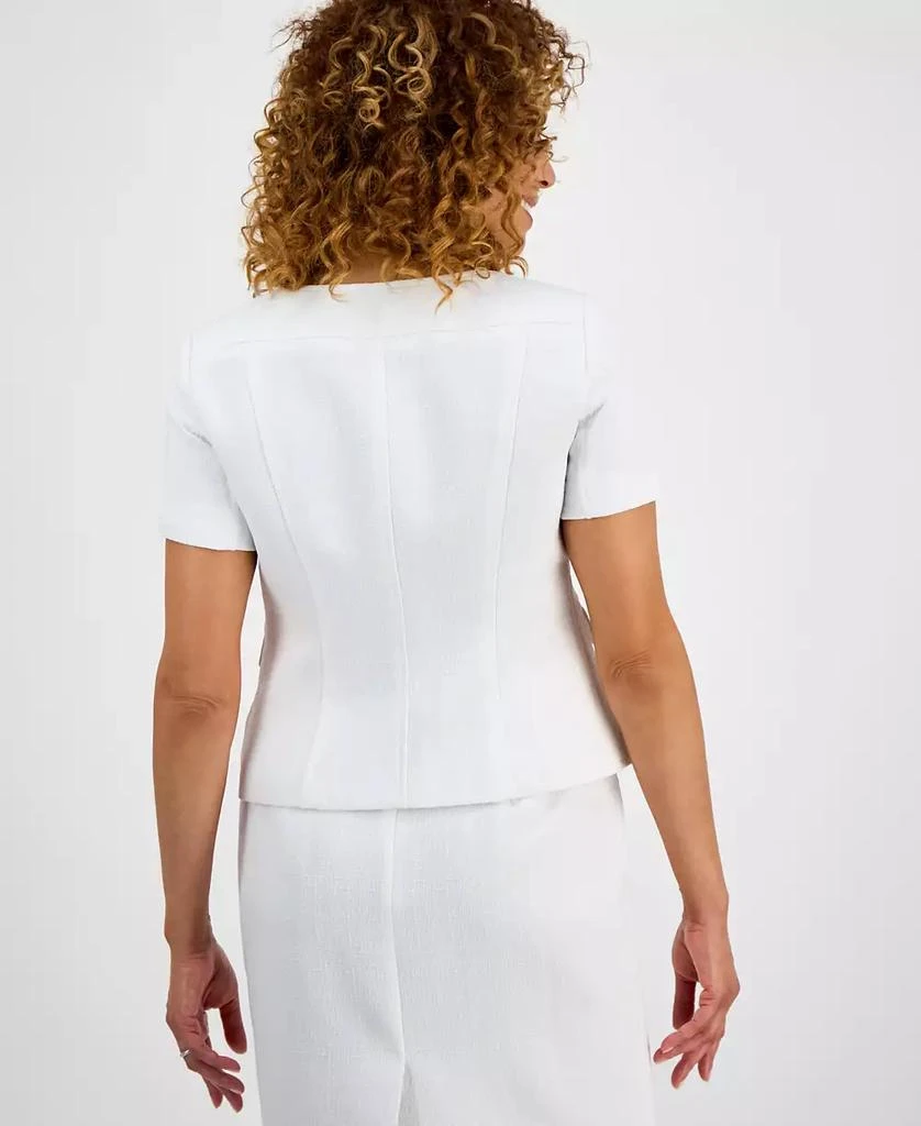 Le Suit Women
s Tweed Square-Neck Button-Front Jacket
Slim Skirt Set, Regular
Petite 4