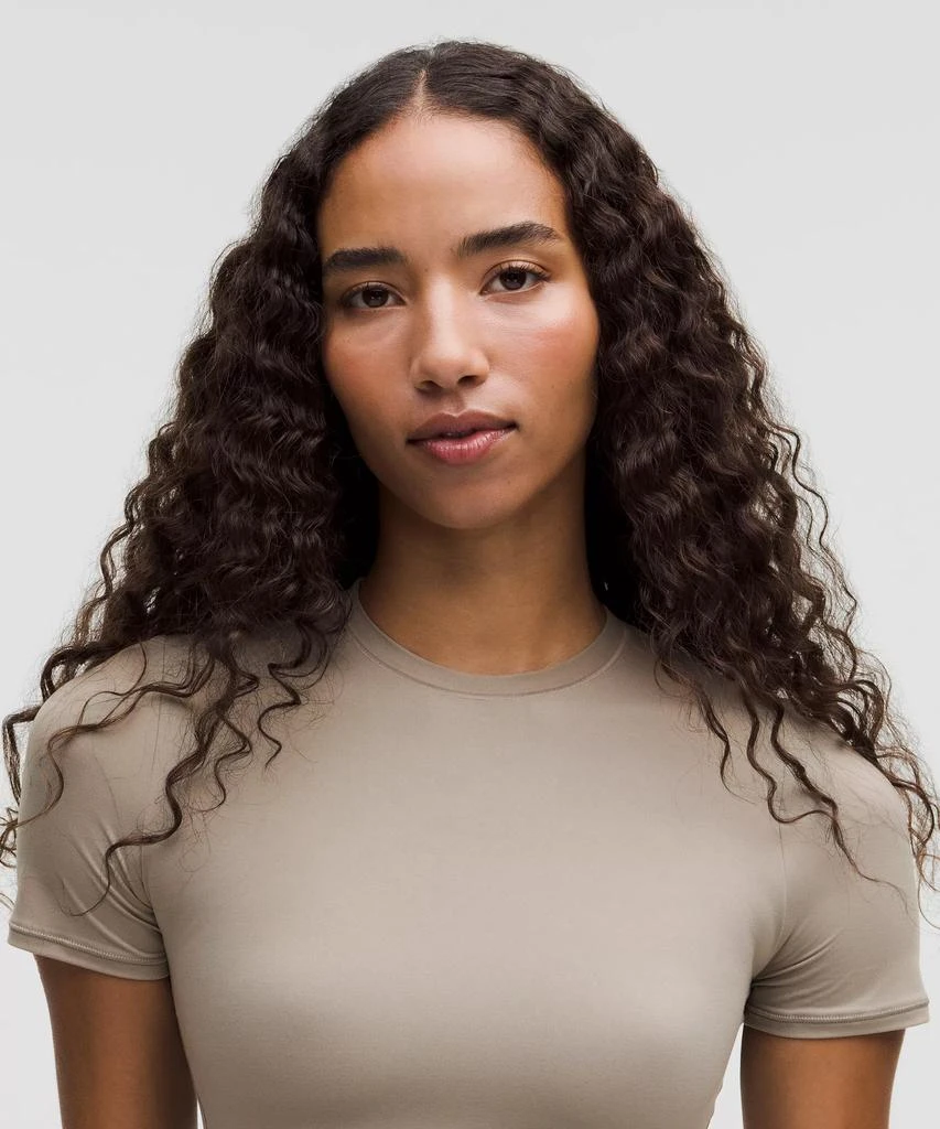 Lululemon Wundermost Ultra-Soft Nulu Crewneck Cropped T-Shirt 24