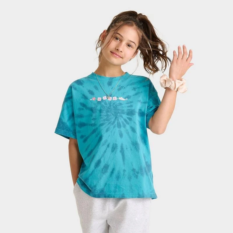  Girls' Nike Sportswear Tie-Dye Bracelet Graphic T-Shirt