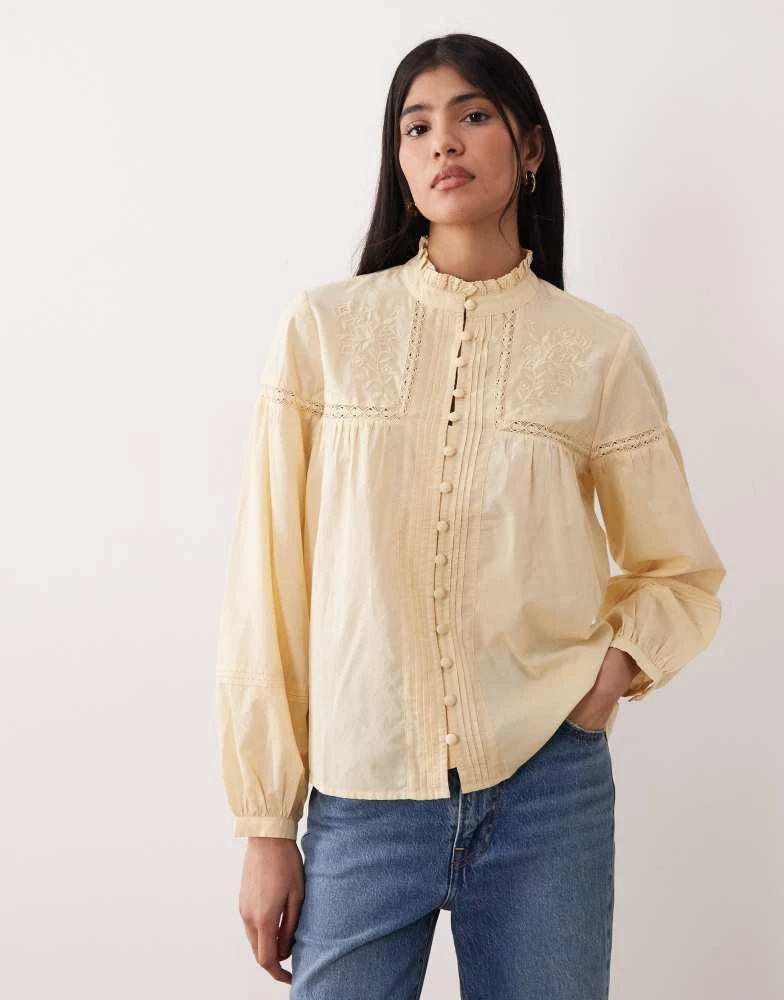 Nobody
s Child Nobody
s Child Jones embroidered lace insert shirt in soft yellow